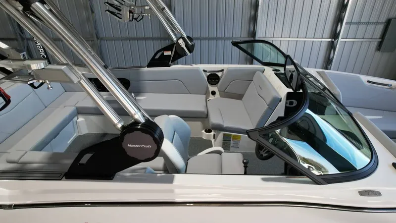 Slide: The Image of MasterCraft NXT24 2025 - 48