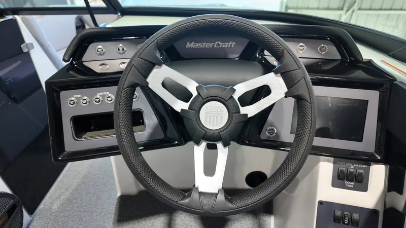 Slide: The Image of MasterCraft NXT24 2025 - 52