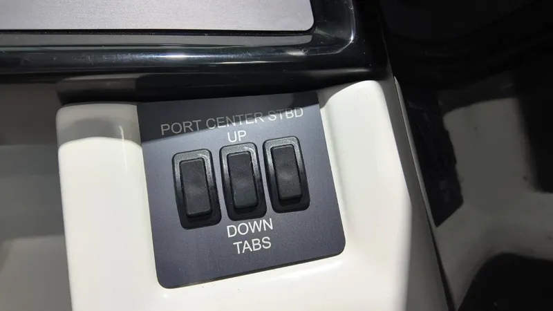 Slide: The Image of MasterCraft NXT24 2025 - 55