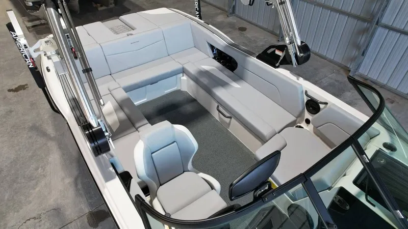 Slide: The Image of MasterCraft NXT24 2025 - 59