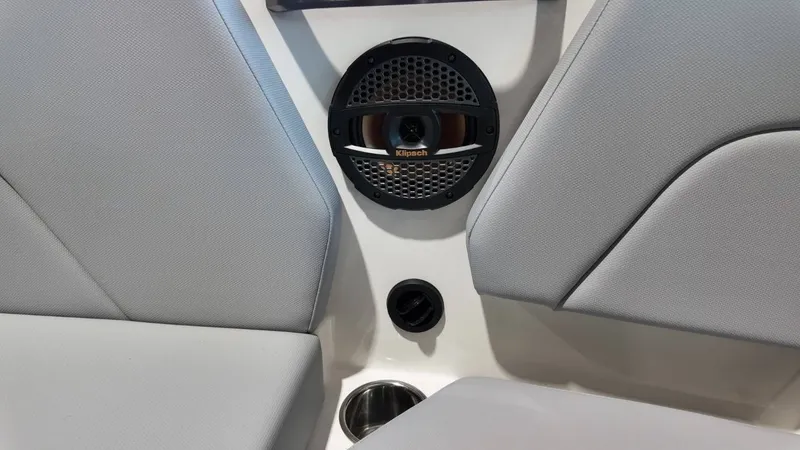 Slide: The Image of MasterCraft NXT24 2025 - 63