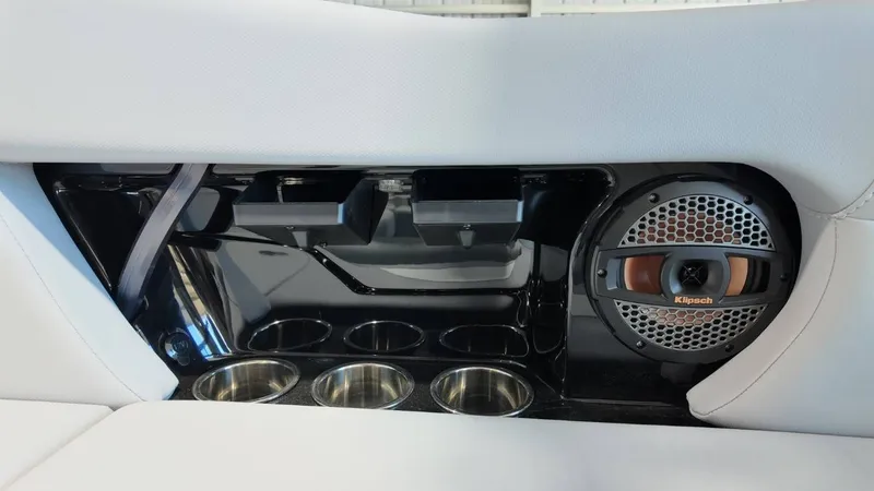 Slide: The Image of MasterCraft NXT24 2025 - 67