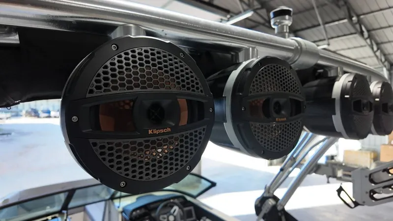 Slide: The Image of MasterCraft NXT24 2025 - 79