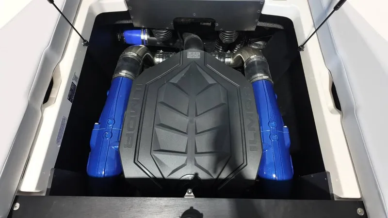 Slide: The Image of MasterCraft NXT24 2025 - 82