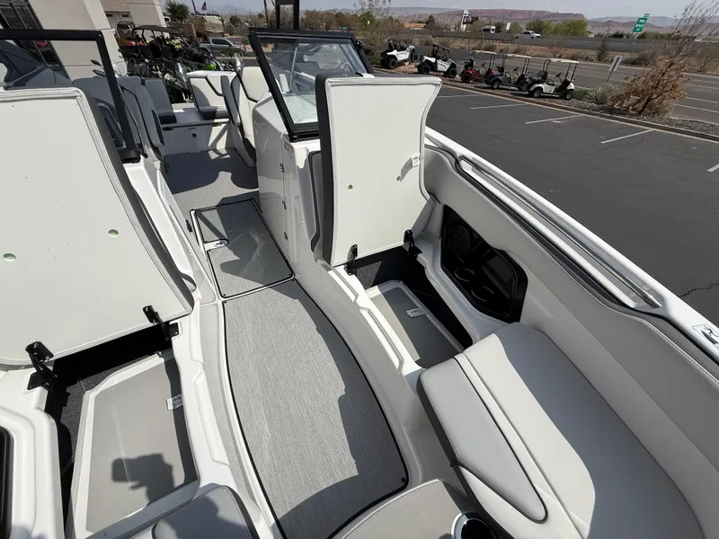 Slide: The Image of Yamaha AR250 2025 - 62