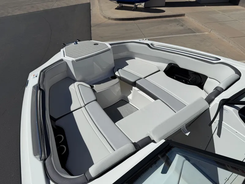 Slide: The Image of Yamaha AR250 2025 - 63