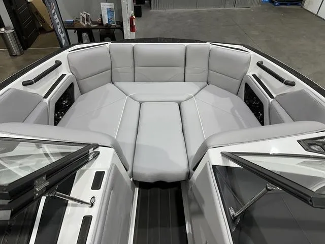 Slide: The Image of Moomba Max 2025 - 8