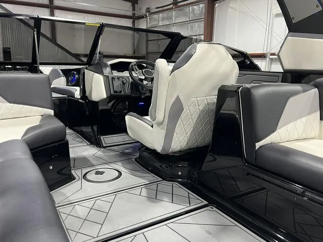 Slide: The Image of Tigé Z3 2021 - 13