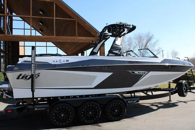 Slide: The Image of Tigé 24RZX 2024 - 8