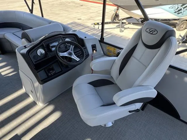 Slide: The Image of Bentley Pontoons Legacy 220 Cruise XL 2024 - 10