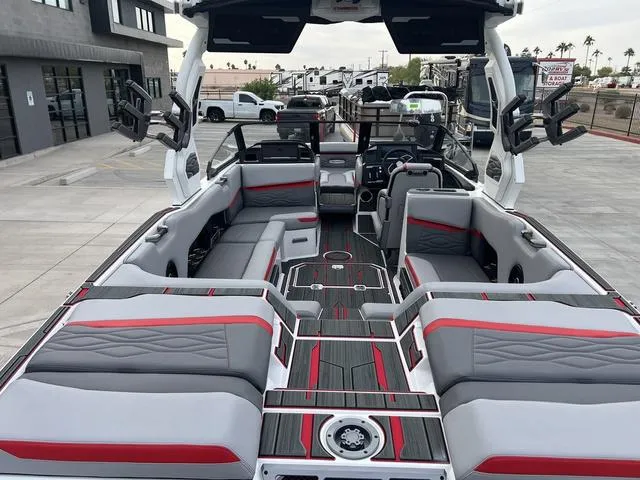 Slide: The Image of Supra SL 450 2025 - 10