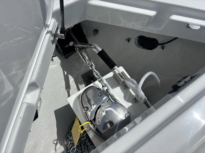 Slide: The Image of Cobalt R6 Surf 2025 - 19