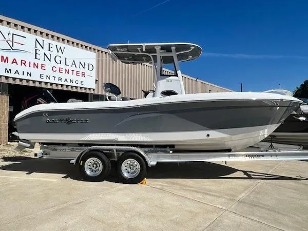 The Image of NauticStar Offshore 242 2025 - 1