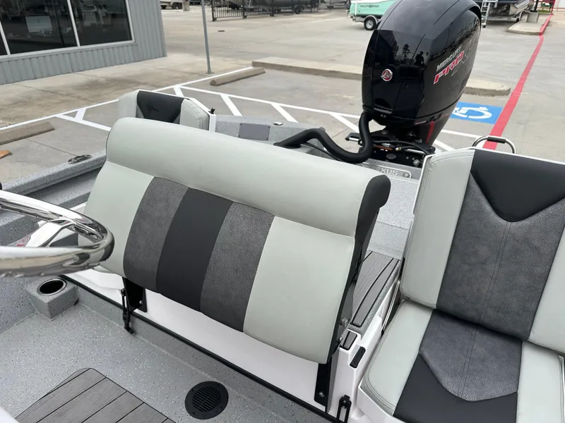 Slide: The Image of Vexus ACX2000 2025 - 37