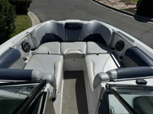 Slide: The Image of MasterCraft X46 2014 - 7