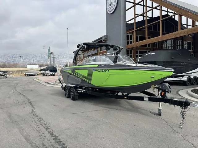 Slide: The Image of Tigé Z1 2015 - 7