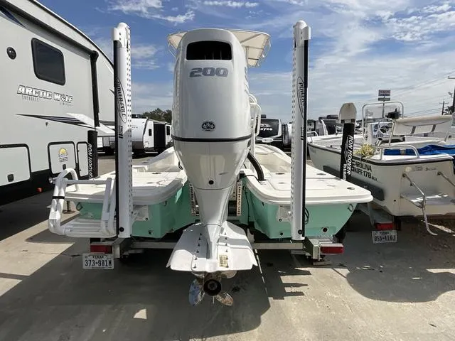 Slide: The Image of Catalyst Boat Works 2200 SWK 2022 - 4