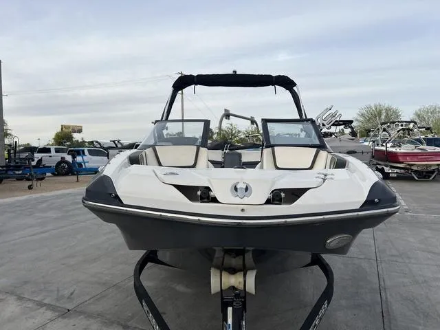 Slide: The Image of Scarab 215 Impulse Wake Edition 2016 - 15