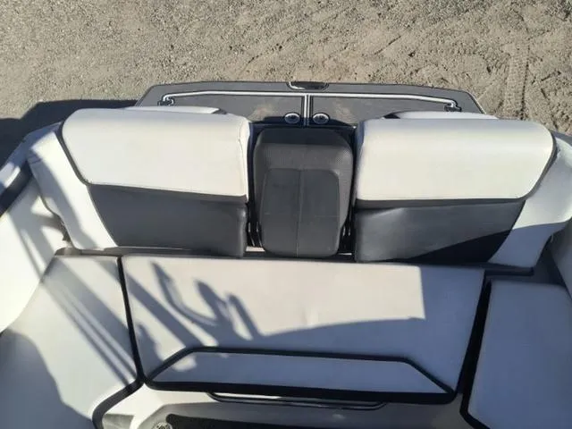 Slide: The Image of Scarab 215 Impulse Wake Edition 2016 - 29