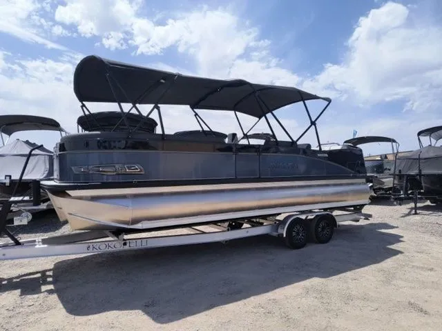 Slide: The Image of Avalon Catalina Versatile Rear Lounger 25 FT 2025 - 1