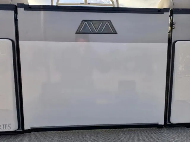 Slide: The Image of Avalon Excalibur LTD Quad Lounge Switch (Non Windshield) 2025 - 11