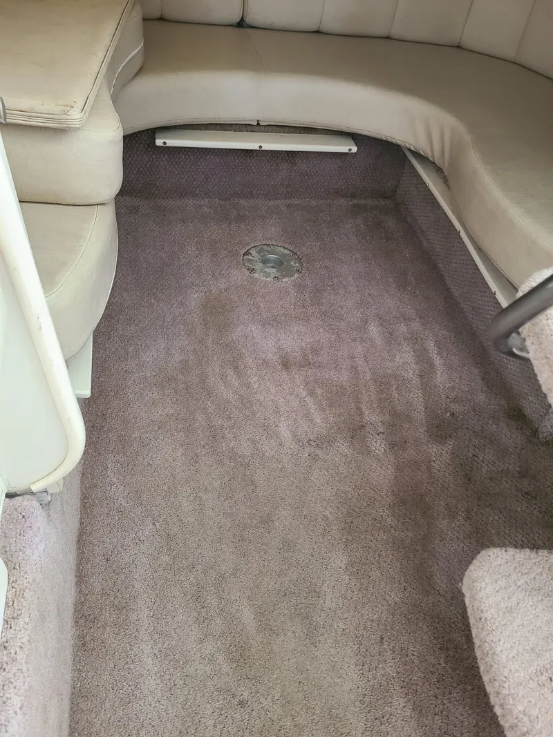 Slide: The Image of Rinker Fiesta Vee 330 2000 - 19