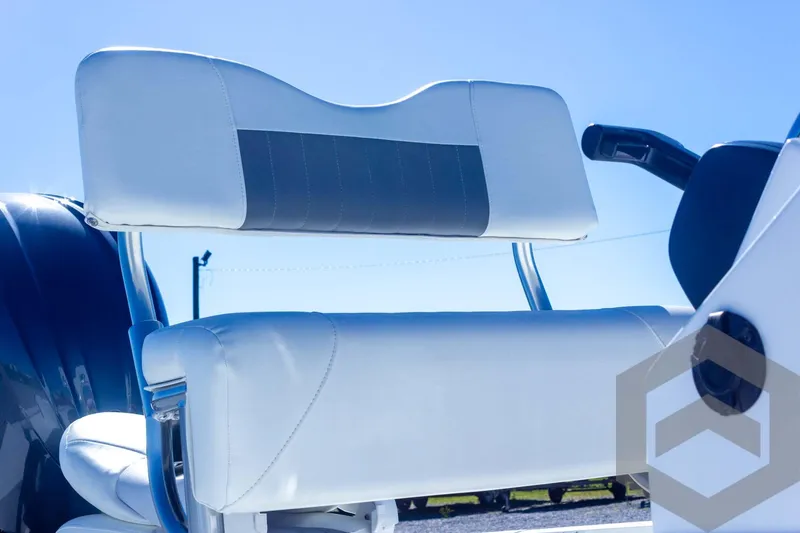Slide: The Image of 2025 G3 Bay 21 GX boat seat, white upholstery, sleek design, outdoor setting. - 42