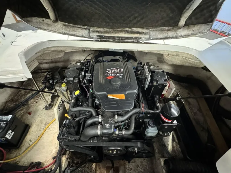 Slide: The Image of Chaparral 220 SSi 2006 - 10