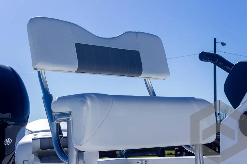Slide: The Image of 2025 G3 Bay 19 GX boat seat, white upholstery, outdoor setting. - 17