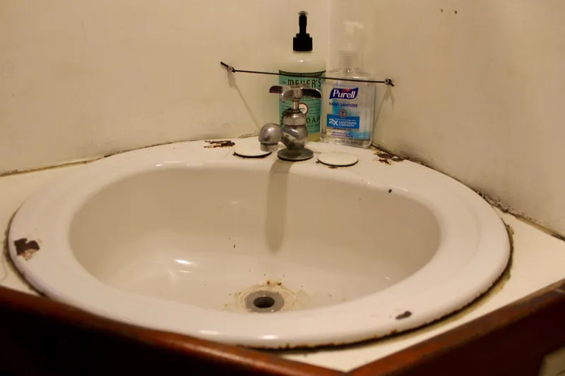 Slide: The Image of Custom Lahaina Welding Co. Square Topsail Ketch 1988 - 108