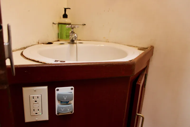 Slide: The Image of Custom Lahaina Welding Co. Square Topsail Ketch 1988 - 112