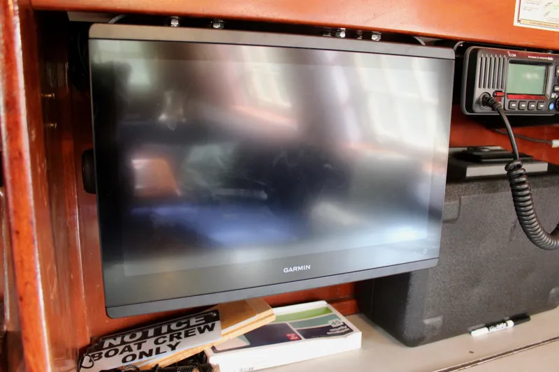 Slide: The Image of Custom Lahaina Welding Co. Square Topsail Ketch 1988 - 124