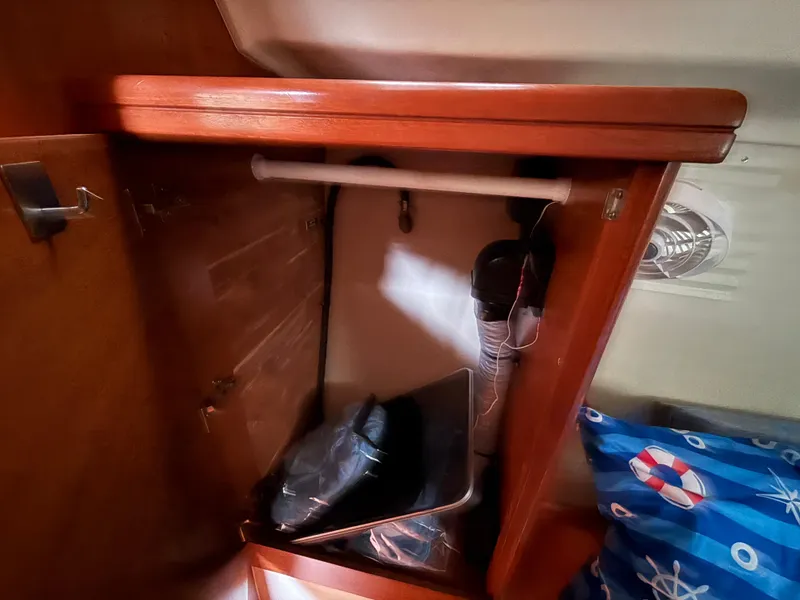 Slide: The Image of Hunter e36 2011 - 106