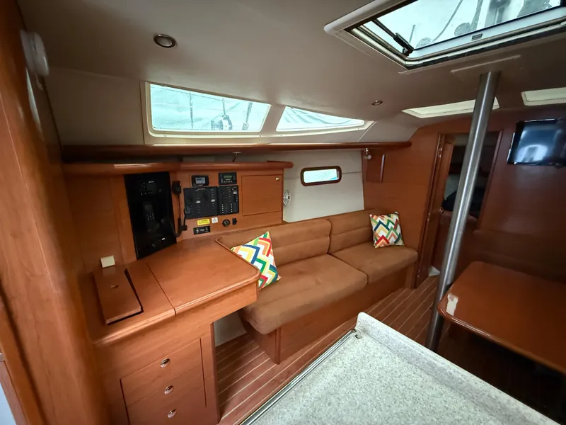 Slide: The Image of Hunter e36 2011 - 97