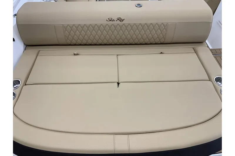 Slide: The Image of 2020 Sea Ray 280 SLX boat with beige leather seating and diamond stitching. - 8