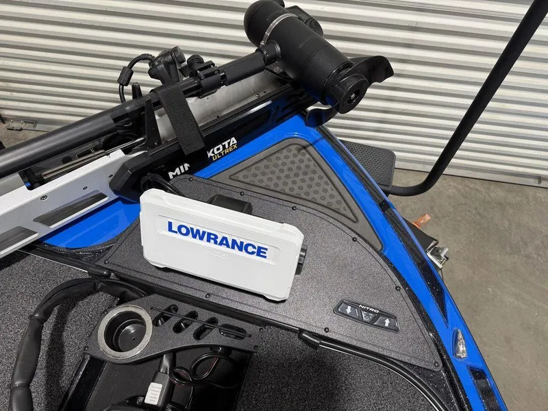 Slide: The Image of 2022 Nitro Z19 Pro boat with Lowrance electronics and Minn Kota trolling motor. - 36