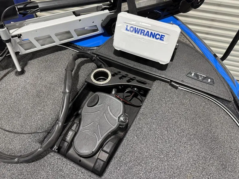 Slide: The Image of Nitro Z19 Pro 2022 boat deck with Lowrance electronics and foot pedal control. - 37
