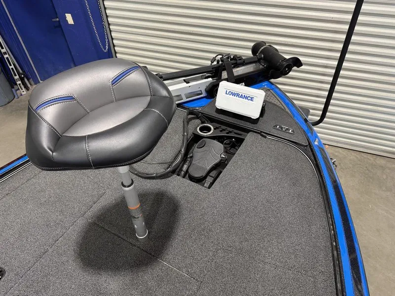 Slide: The Image of 2022 Nitro Z19 Pro boat with Lowrance fishfinder and adjustable seat. - 38