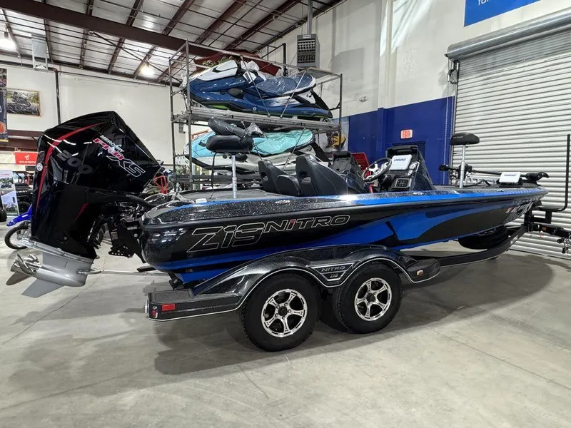 Slide: The Image of Nitro Z19 Pro 2022 - 61