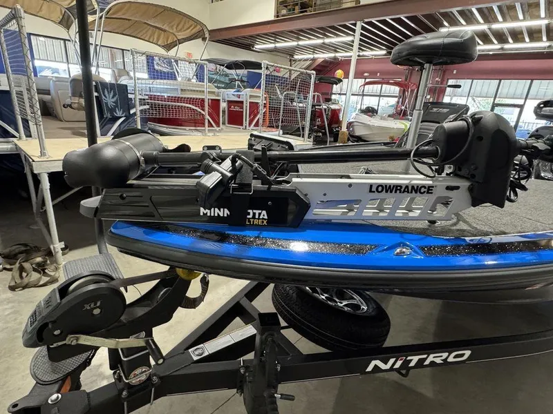 Slide: The Image of Nitro Z19 Pro 2022 - 77