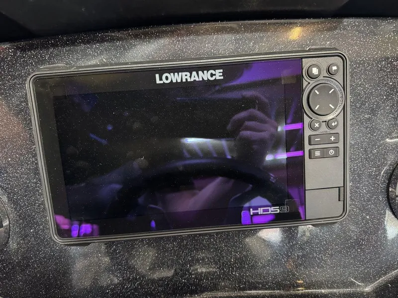 Slide: The Image of Lowrance HDS-9 display on 2022 Nitro Z19 Pro dashboard. - 8