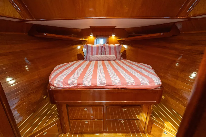 Slide: The Image of Owner's Stateroom - 9