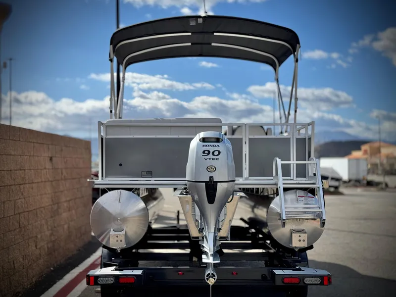 Slide: The Image of 2025 Berkshire 20 CRSE pontoon boat with Honda 90 VTEC engine, rear view. - 5