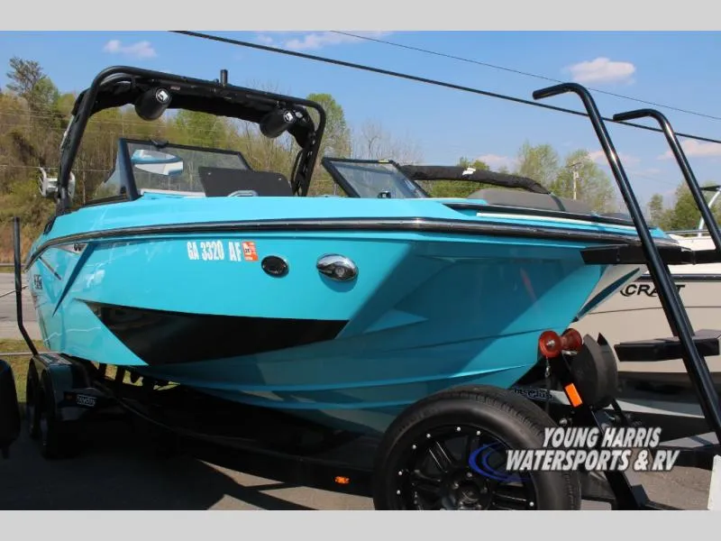 The Image of Heyday Wake Boats H22 2023 - 0