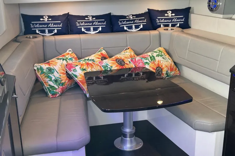 Slide: The Image of Formula 430 Super Sport Crossover 2017 - 19