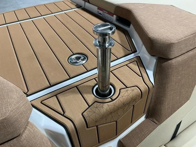 Slide: The Image of Correct Craft Super Air Nautique GS20 2025 - 11