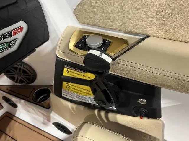 Slide: The Image of Correct Craft Super Air Nautique GS20 2025 - 26