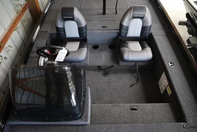 Slide: The Image of Crestliner 1700 Ridge 2024 - 7