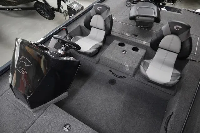 Slide: The Image of Crestliner XF 18 Bass 2025 - 8