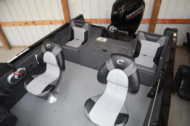 Slide: The Image of Crestliner 1650 HAWK SC JS 2025 - 21